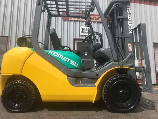 Tbct 83 Amp Quot X18 Manual Tilt For Sale Komatsu Tbct