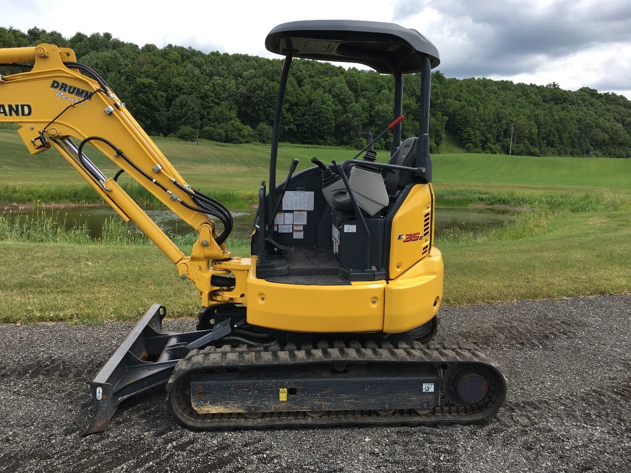 2016 New Holland E35B For Sale in Tully, NY Equipment Trader