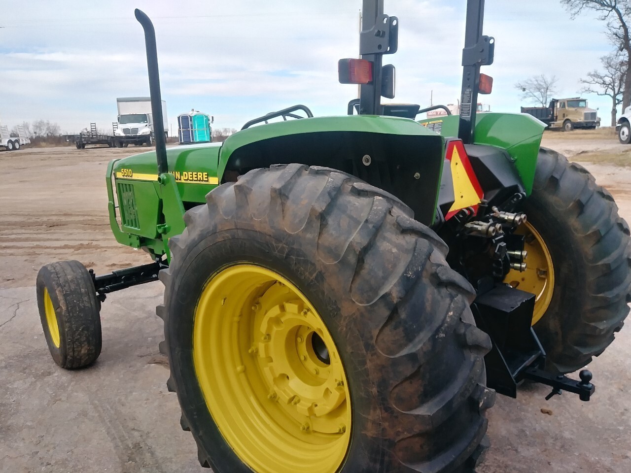 2000 JOHN DEERE 5510, Weatherford TX 120749300