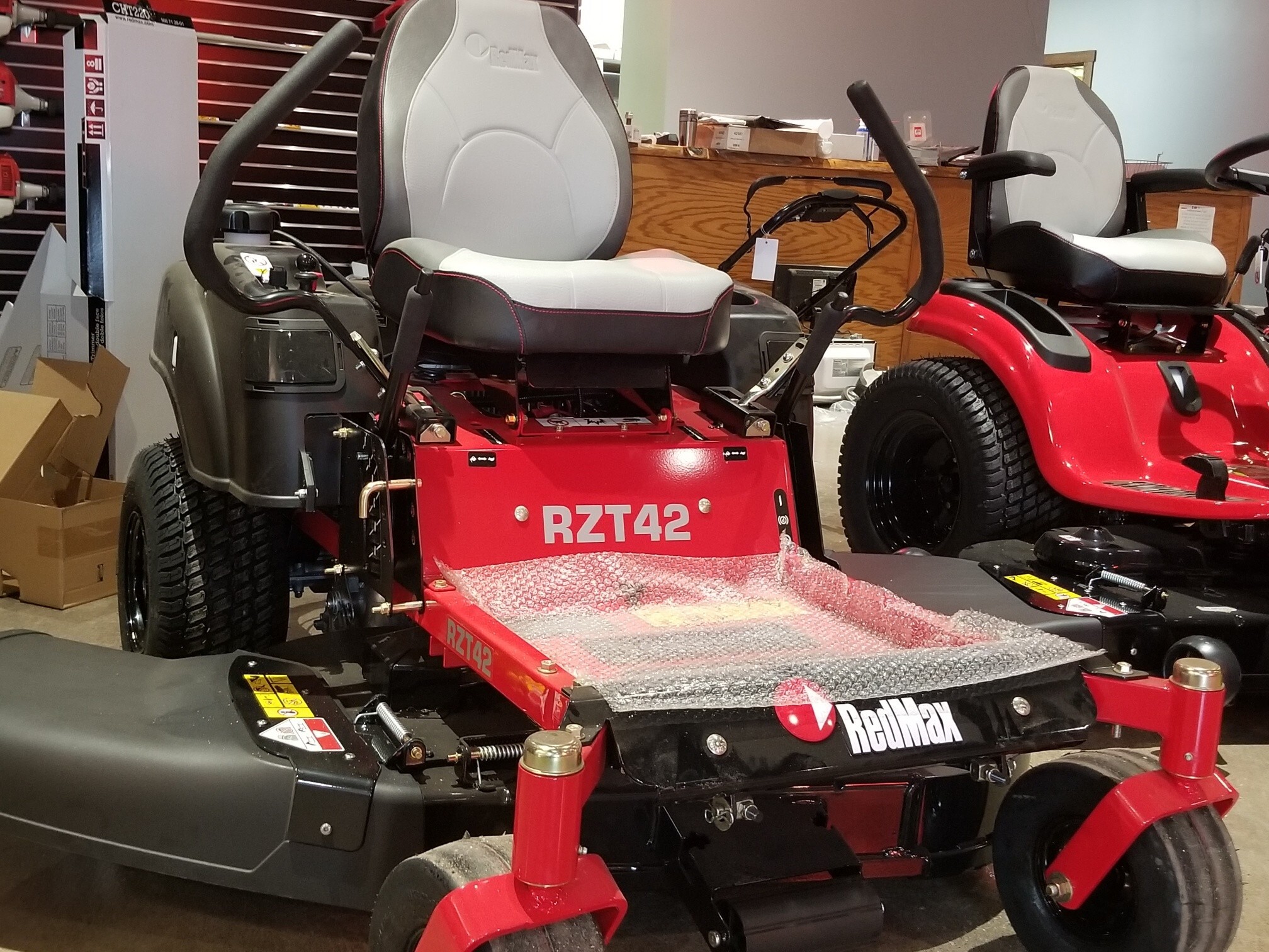 2019 Redmax Redmax RZT42 For Sale in Minneapolis, MN Equipment Trader