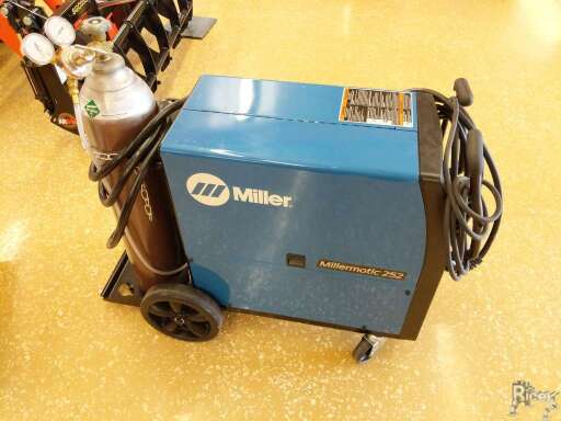 Miller Welders For Sale >> 2017 Miller Millermatic 252 Miller Welders For Sale >> 2017 Miller Millermatic 252