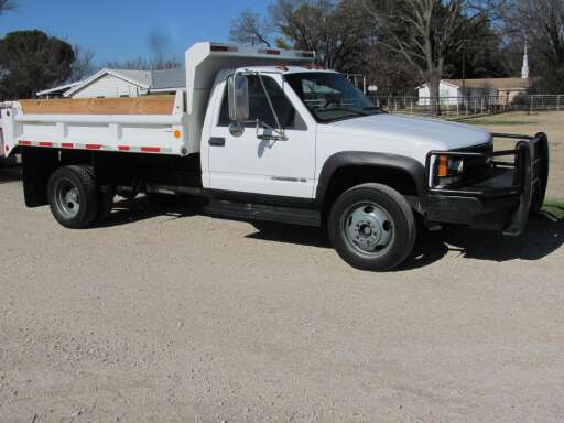 2000 Chevrolet 3500HD TRK