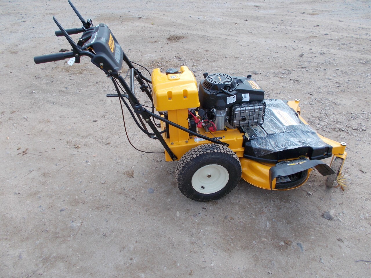 0 Cub Cadet Like New Cub Cadet 33 In. Wide Area Mower CC800 For Sale in