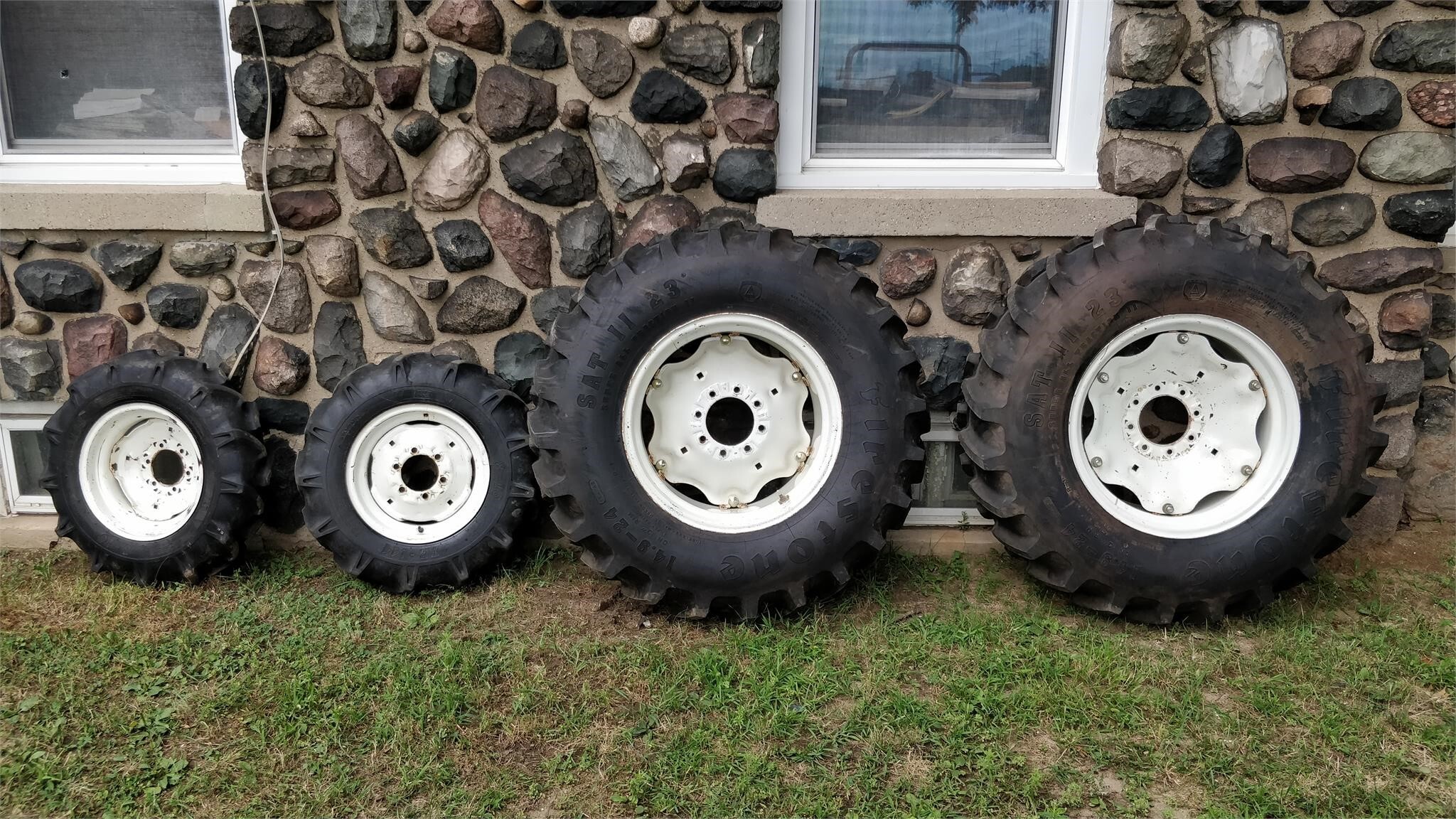 14 9x24 For Sale Firestone 14 9x24 Tires Equipment Trader