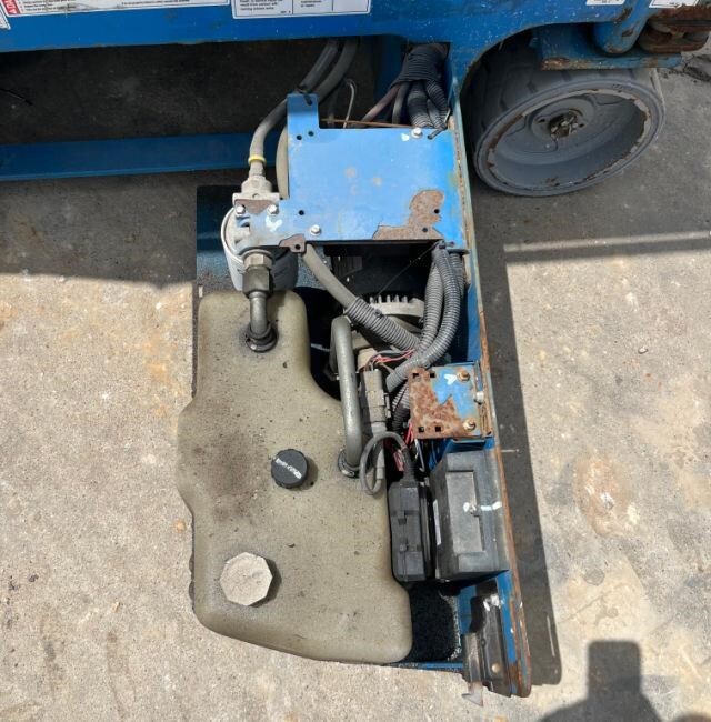 2018 Genie GS-1930