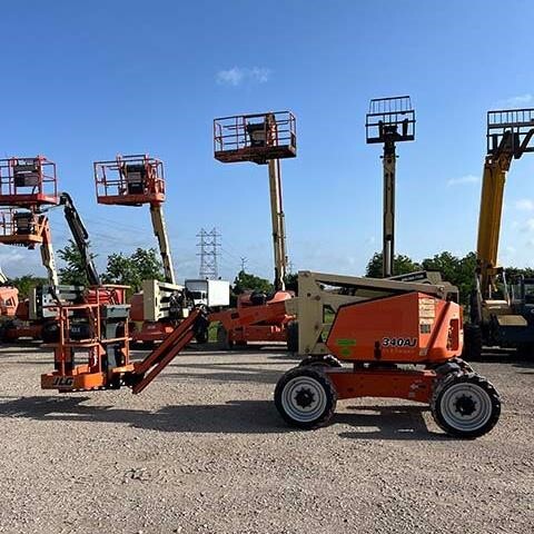 2019 JLG 340AJ