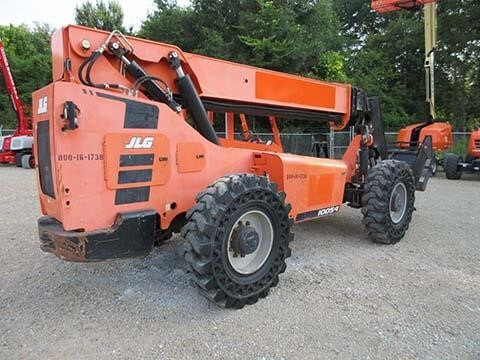 2017 SkyTrak 10054