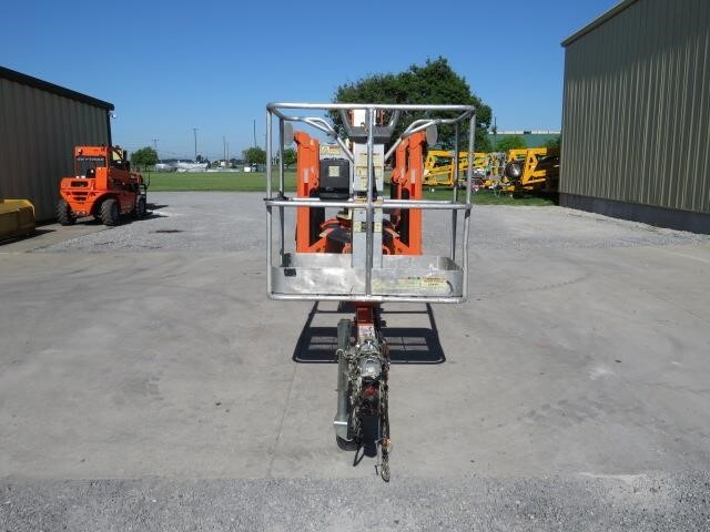 2018 JLG T500J