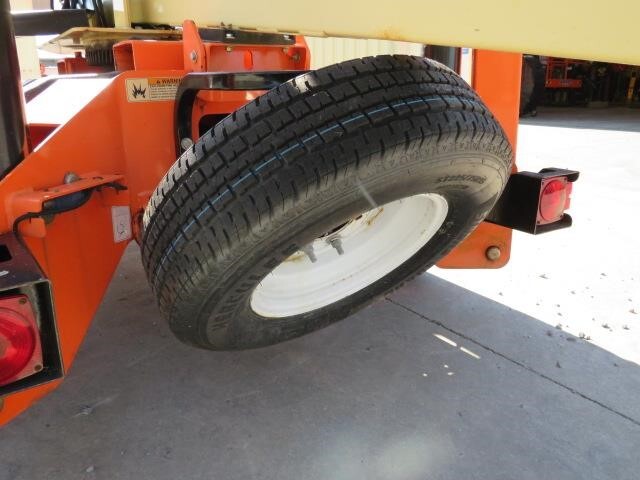 2018 JLG T500J