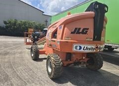 2016 JLG 400S