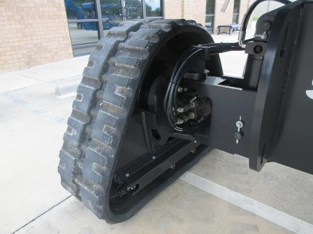 2025 Genie S-65 Trax