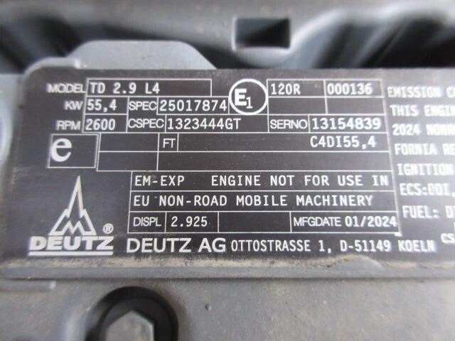 2025 Genie S-65 Trax