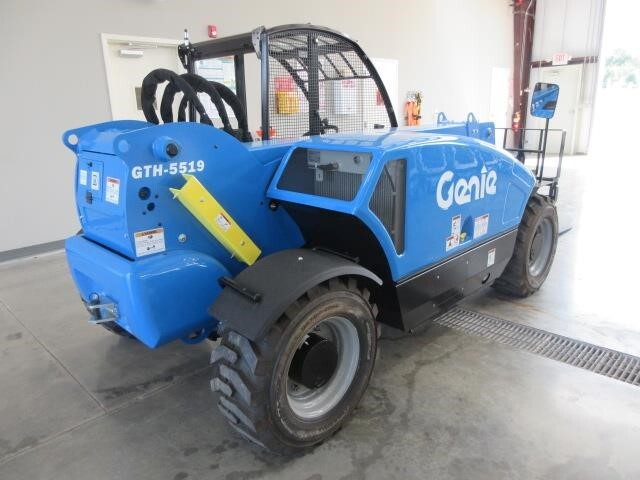 2025 Genie GTH-5519