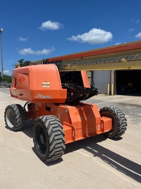 2018 JLG 600SJ