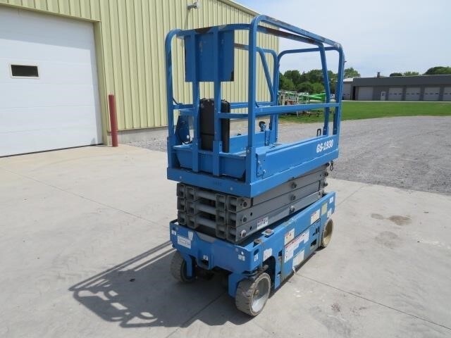 2018 Genie GS1330M