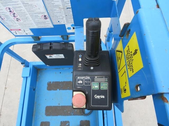 2017 Genie GS-2632