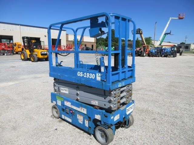 2018 Genie GS-1930