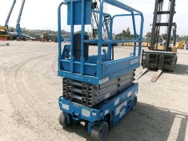 2018 Genie GS-1930