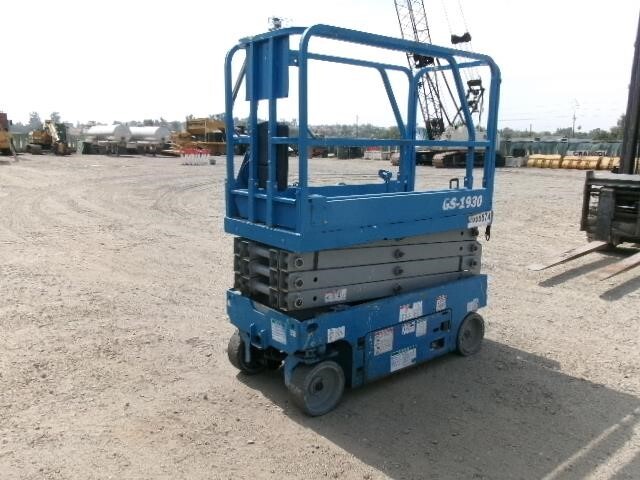 2018 Genie GS-1930