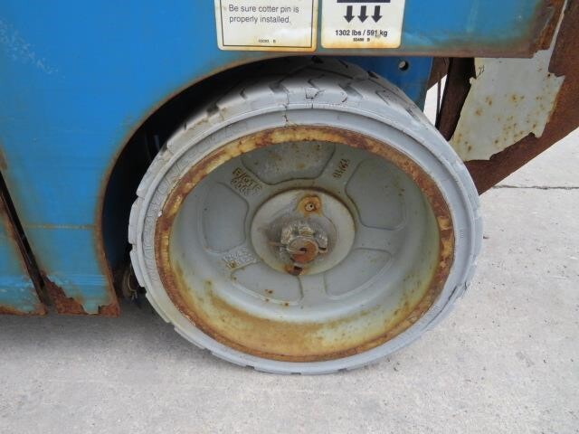 2017 Genie GS-1930