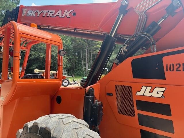 2017 SkyTrak 10054