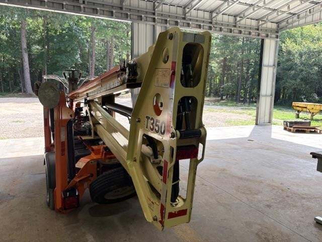 2018 JLG T350