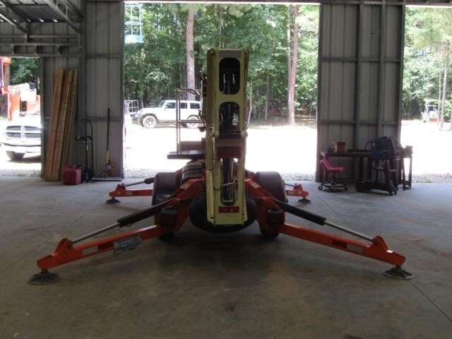 2019 JLG T350