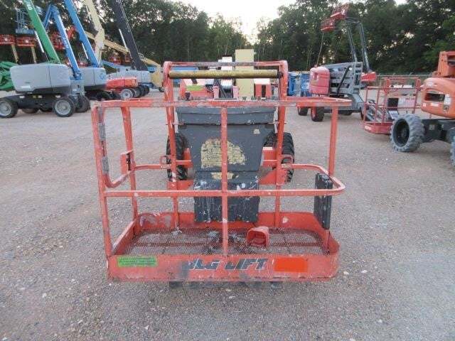2018 JLG 340AJ