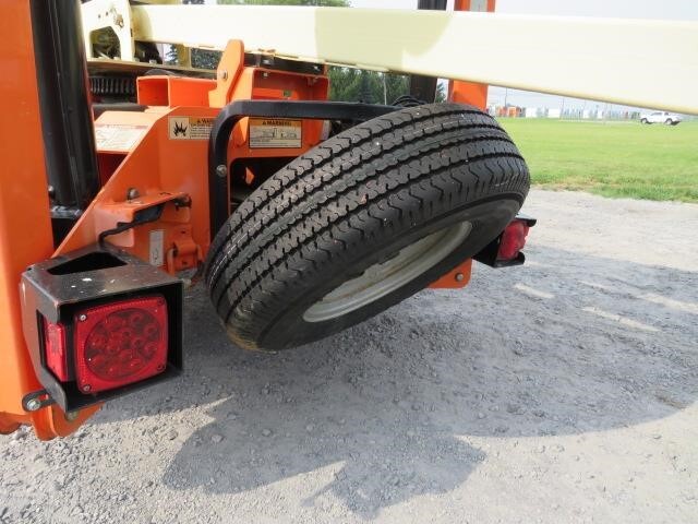 2018 JLG T350