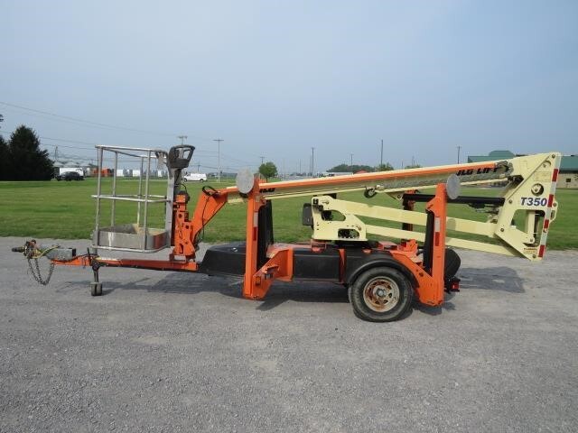 2018 JLG T350