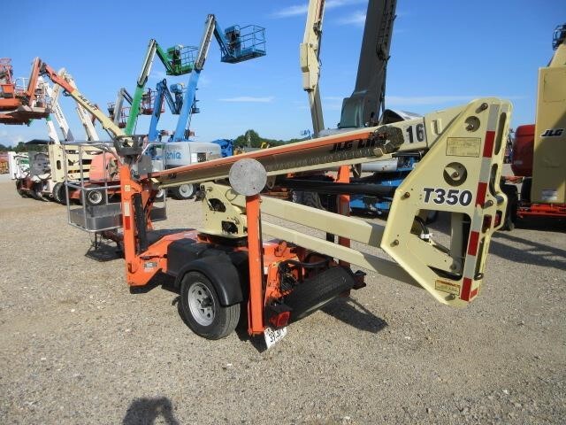 2018 JLG T350