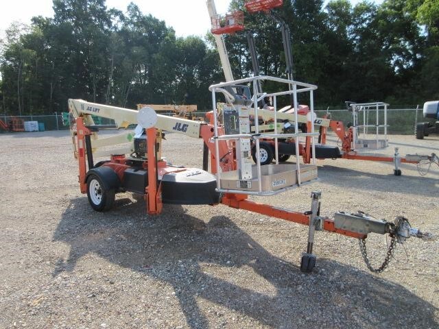 2018 JLG T350