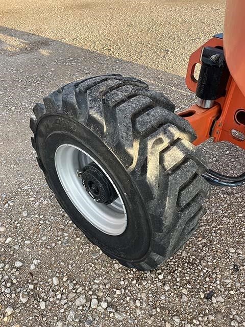 2020 JLG 450AJ