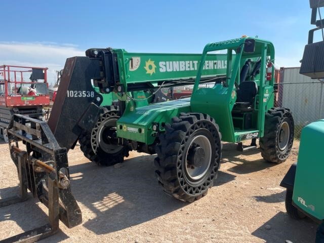 2017 SkyTrak 6042