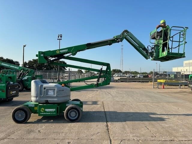 2016 Genie Z-45/25J DC Picture 4 2016 Genie Z-45/25J DC-4