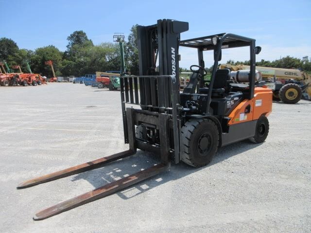 2022 Doosan G55C-7-1
