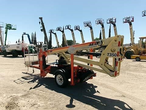 2018 JLG T350-7