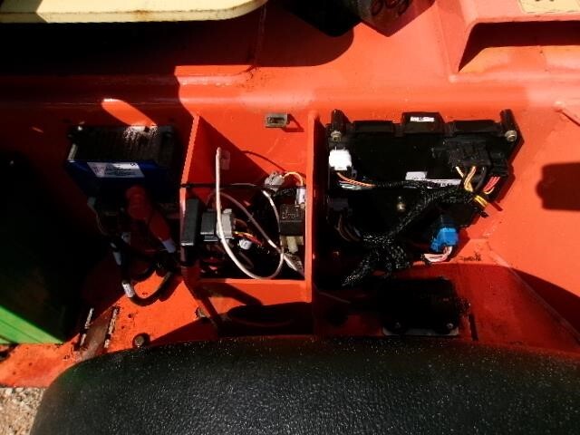2018 JLG T350-16