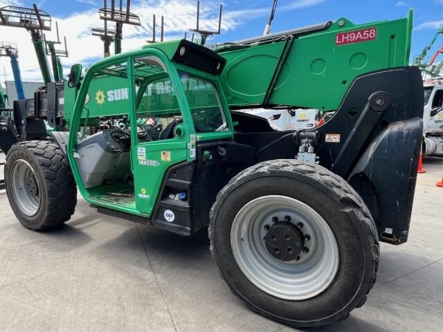 2015 JLG 1255-2
