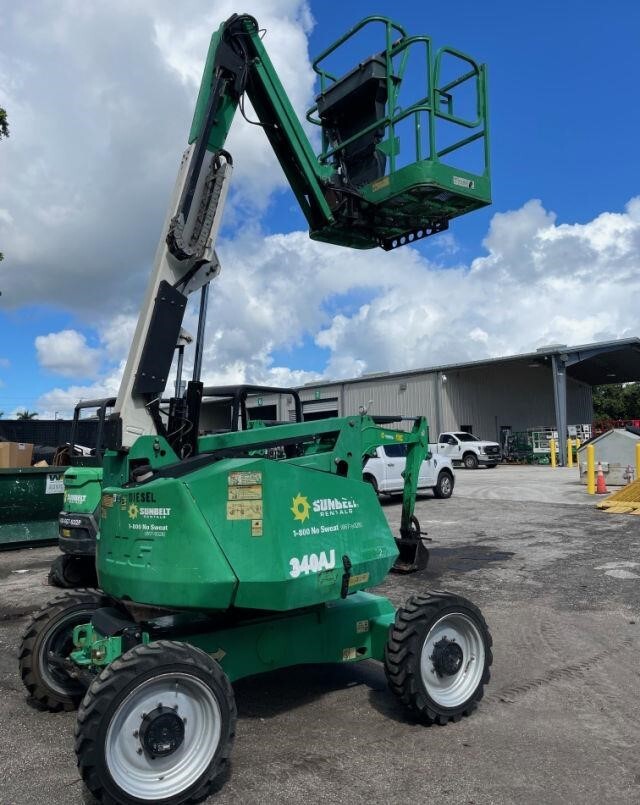 2016 JLG 340AJ-4
