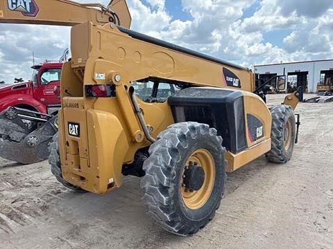2019 CAT TL943D-6
