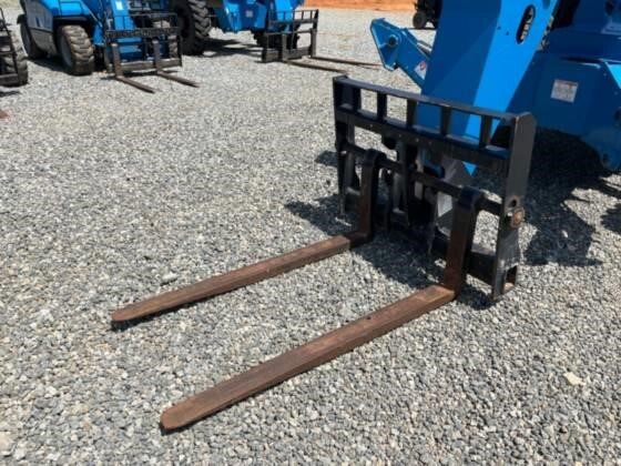 2022 Genie GTH-1056-21