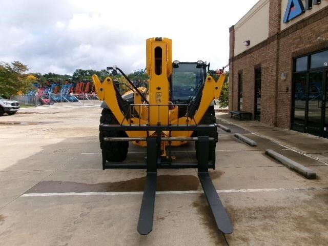2025 JCB 510-56-8