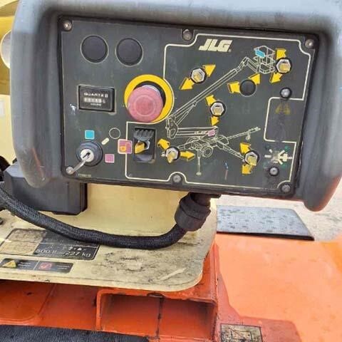 2018 JLG T350-13