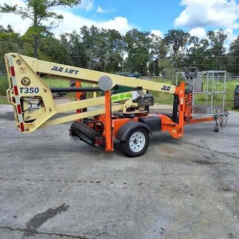 2018 JLG T350-4
