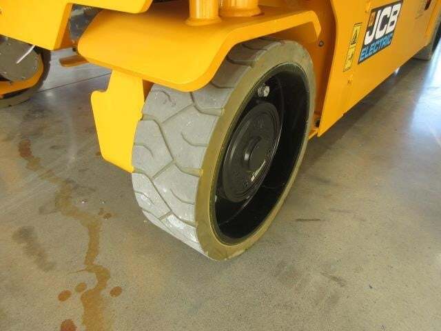 2023 JCB S3246E-10