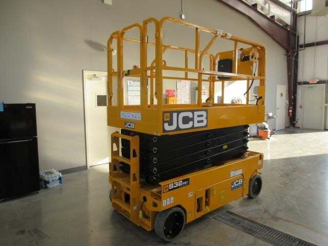 2023 JCB S3246E-4