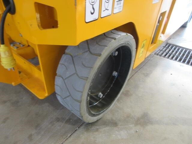 2023 JCB S3246E-8