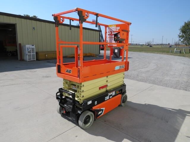2025 JLG ES1932-4