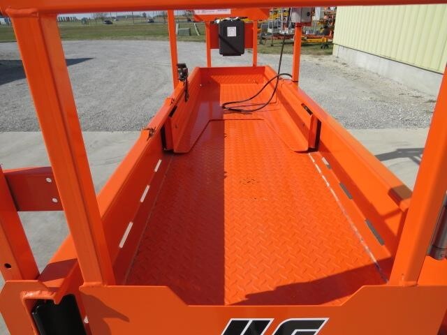 2025 JLG ES1932-18